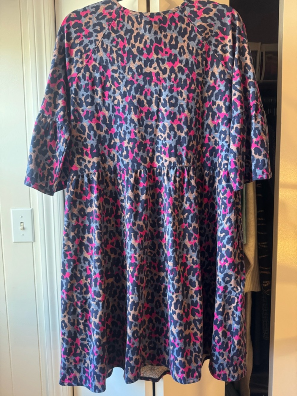 Pact Organic Cotton Leopard Ruffle Sleeve Tiered Dress WITH POCKETS - L - Picture 3 of 6